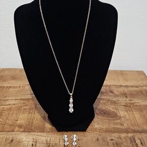 Premier Designs Gold Crystal Linear Pendant Necklace with Studs